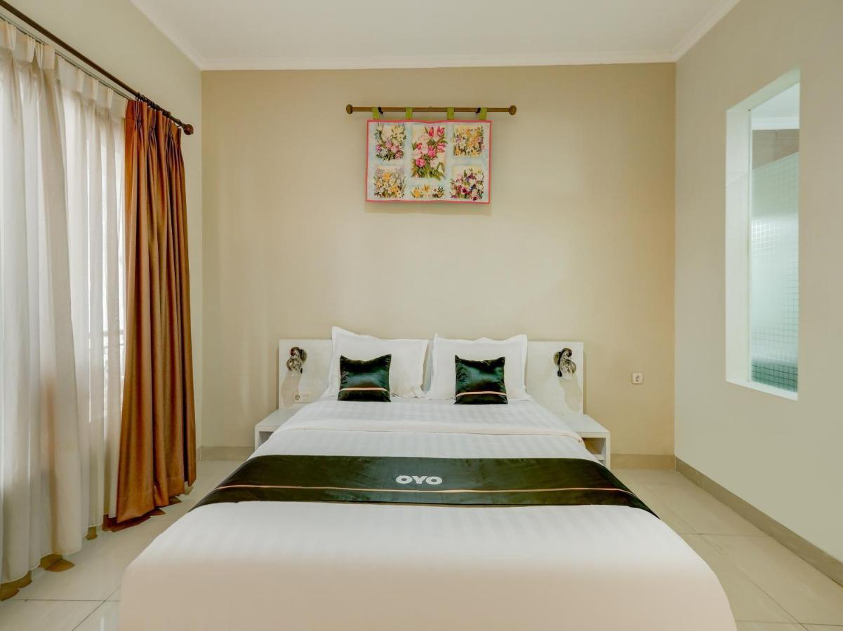 Hotel Collection O 3945 Bale Tardian Syariah Melati Exterior foto